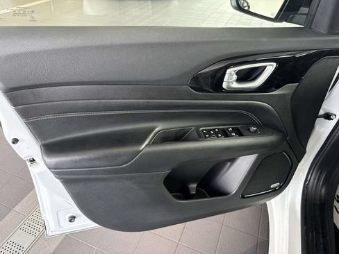 Used 2023 Jeep Compass High Altitude AWD/4WD image 45
