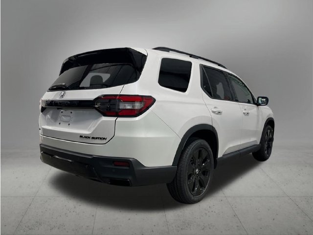 New 2026 Honda Pilot Black Edition image 7