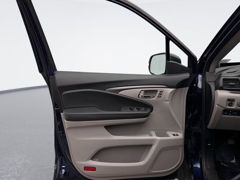 Used 2022 Honda Ridgeline RTL image 9