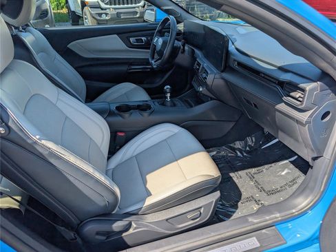 Used 2024 Ford Mustang GT Premium RWD image 10