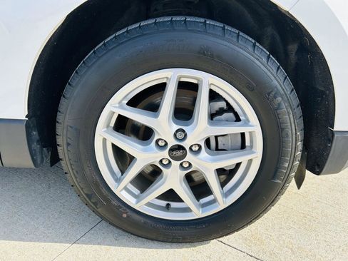 Used 2024 Ford Edge SEL w/ Convenience Package image 39