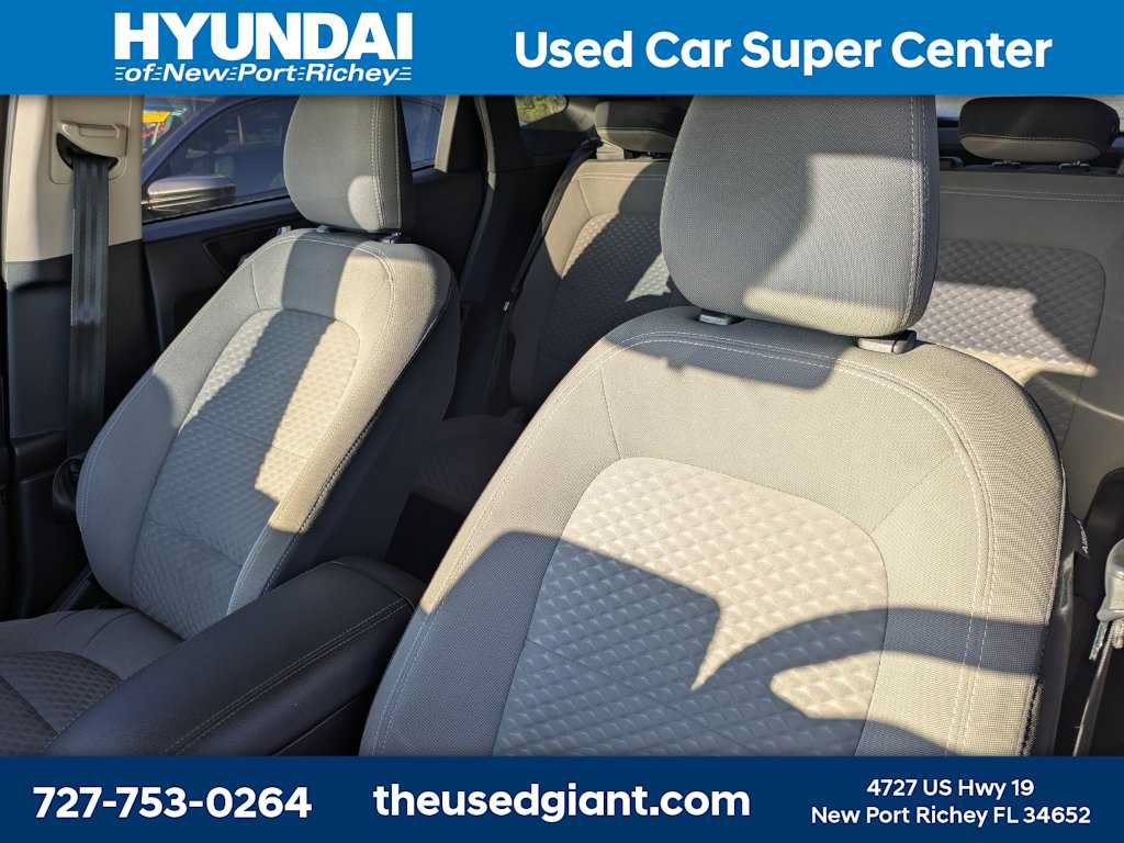 Used 2020 Ford Escape SE FWD image 3