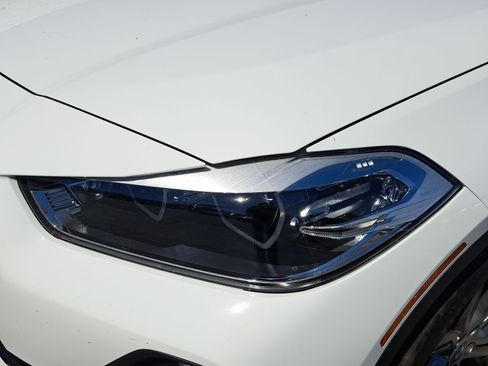Used 2020 BMW X2 sDrive28i image 8