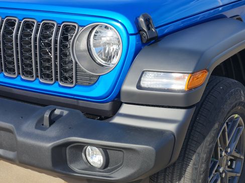 New 2026 Jeep Wrangler Unlimited Sport AWD/4WD image 6