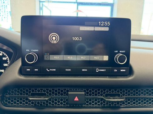 Used 2023 Honda HR-V Sport image 46