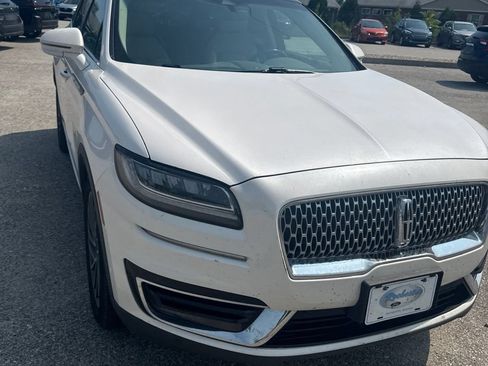 Used 2019 Lincoln Nautilus Reserve AWD/4WD image 5