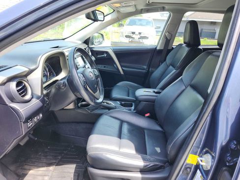 Used 2014 Toyota RAV4 Limited w/ Technology Package AWD/4WD image 11