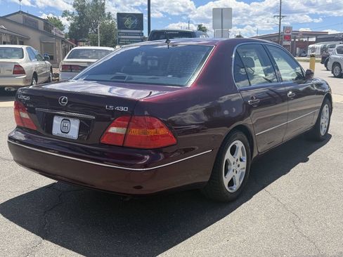 Used 2003 Lexus LS 430 RWD image 16