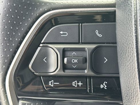 Used 2022 Toyota Tundra SR5 w/ Convenience Package image 24