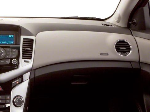 Used 2012 Chevrolet Cruze LT w/ RS Package image 17