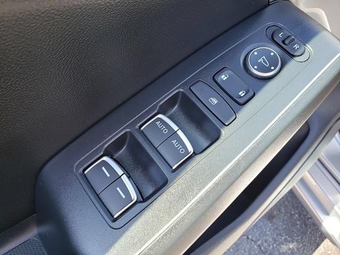 Certified 2025 Acura Integra A-Spec FWD image 18
