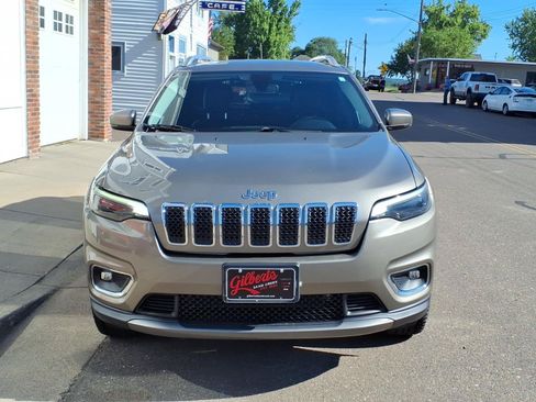 Used 2020 Jeep Cherokee Limited w/ Trailer Tow Group AWD/4WD image 3