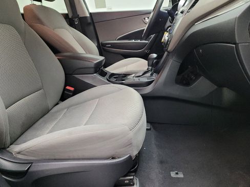 Used 2018 Hyundai Santa Fe Sport FWD image 21