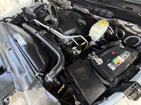 Used 2017 RAM 2500 SLT image 19