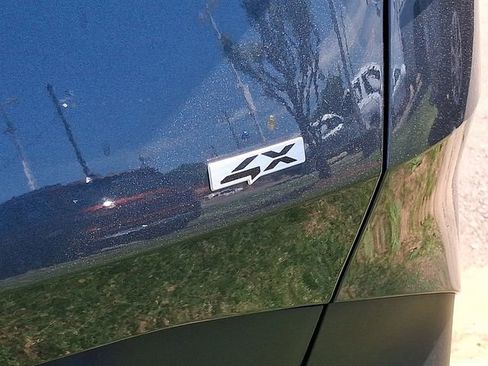 Used 2025 Kia Sportage LX image 25