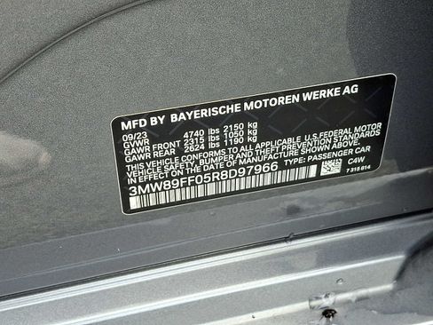 Used 2024 BMW 330i xDrive Sedan w/ Convenience Package AWD/4WD image 29