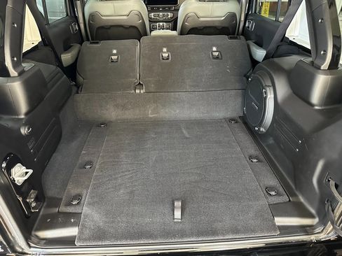 Used 2024 Jeep Wrangler High Altitude image 41