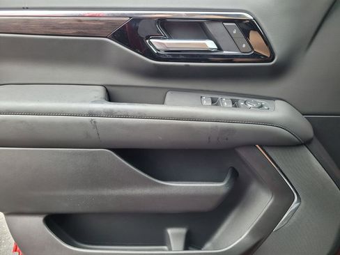 New 2025 Chevrolet Tahoe LS image 23