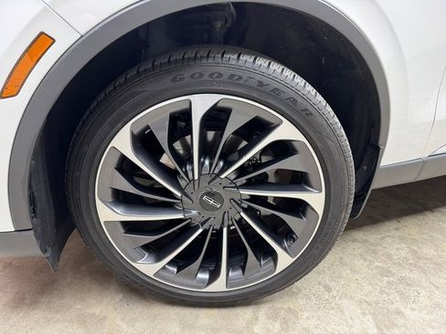 Used 2020 Lincoln Aviator Reserve w/ Equipment Group 201A image 29