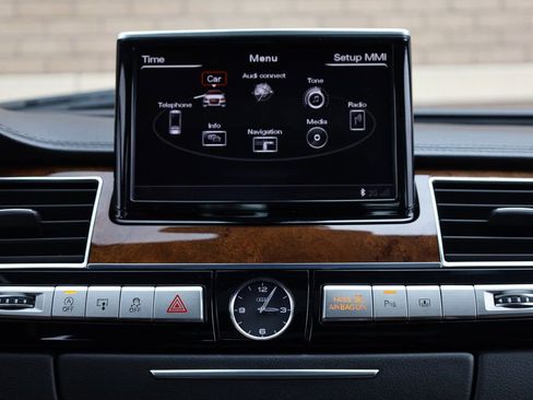 Used 2013 Audi A8 L 3.0T image 37