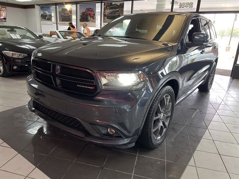 Used 2015 Dodge Durango R/T image 1
