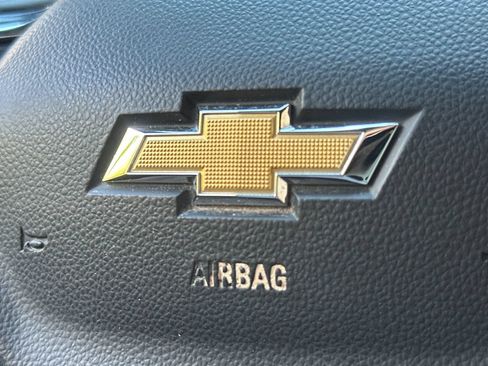 Used 2024 Chevrolet Equinox EV LT FWD image 50