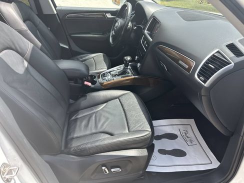 Used 2015 Audi Q5 2.0T Premium Plus w/ Technology Package AWD/4WD image 12