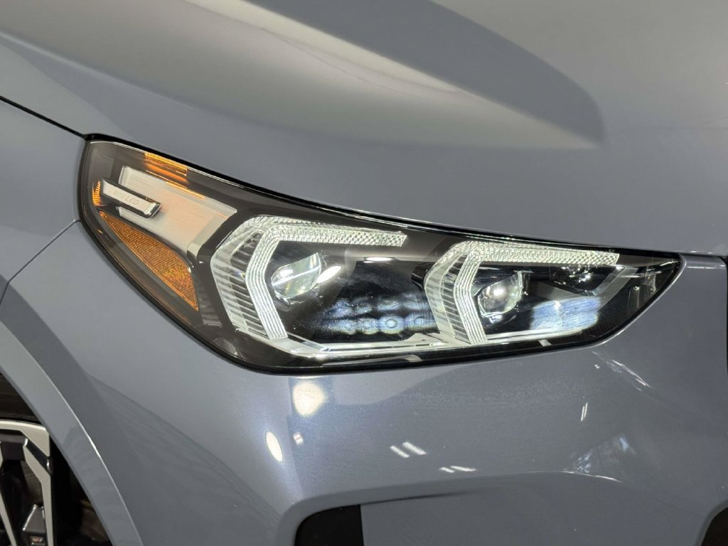 Used 2024 BMW X1 xDrive28i w/ Technology Package AWD/4WD image 15