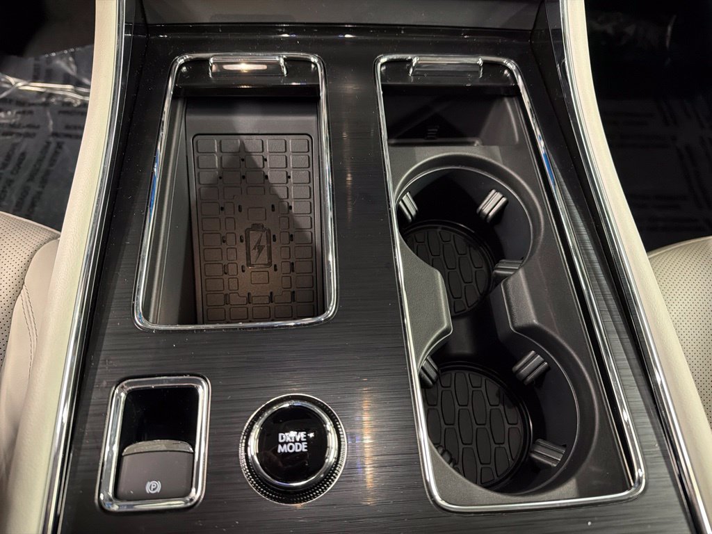 New 2027 Lincoln Aviator AWD image 15