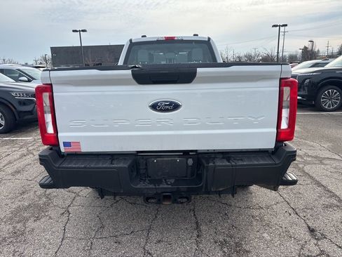 Used 2023 Ford F250 XL image 4