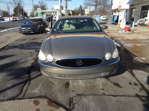 Used 2007 Buick LaCrosse CXL image 7