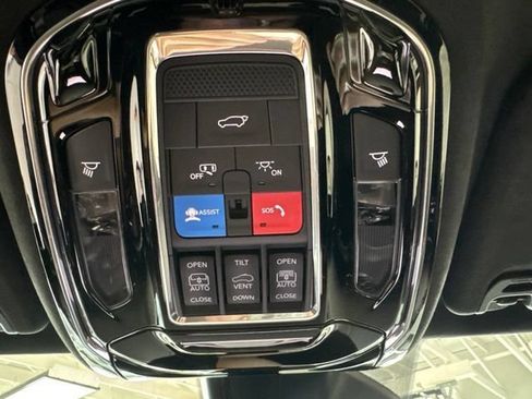 New 2026 Jeep Grand Wagoneer Summit AWD/4WD image 56