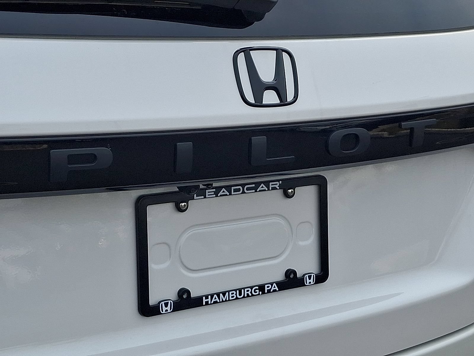 New 2026 Honda Pilot Touring image 11