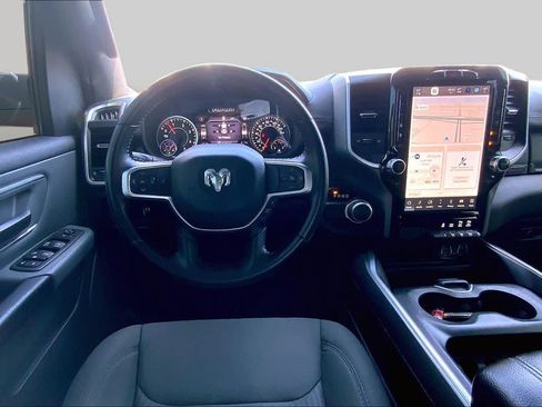 Used 2022 RAM 1500 Big Horn RWD image 5