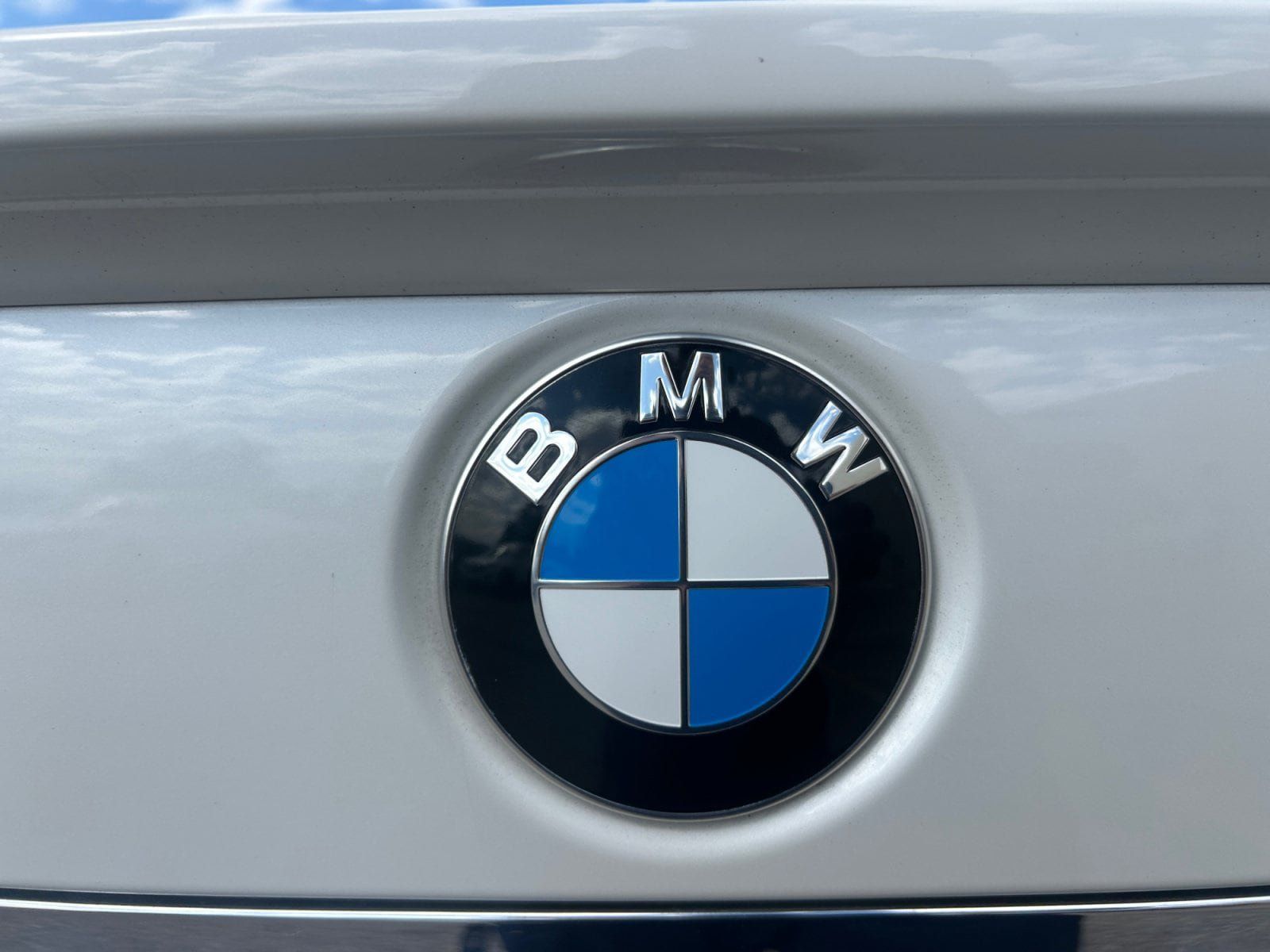 Used 2017 BMW 750i xDrive AWD/4WD image 28