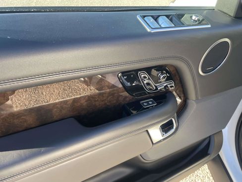 Used 2021 Land Rover Range Rover Westminster Edition image 15