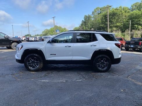 New 2026 GMC Terrain AT4 image 4