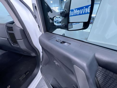 Used 2014 Nissan Titan PRO-4X AWD/4WD image 34