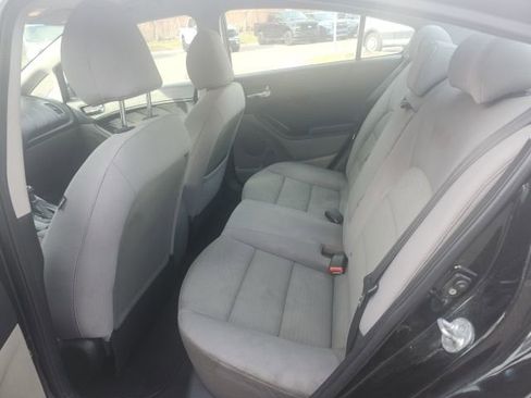 Used 2016 Kia Forte LX w/ LX Popular Package image 15