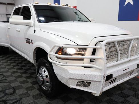 Used 2018 RAM 3500 Laramie w/ Sport Appearance Group AWD/4WD image 22