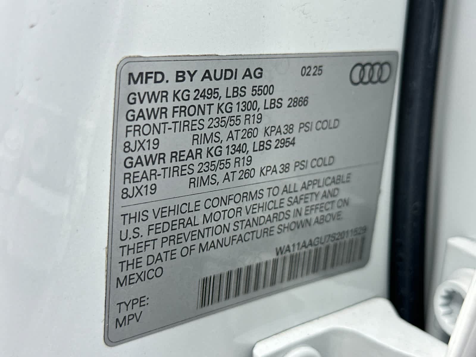 Used 2025 Audi Q5 Premium w/ Convenience Package AWD/4WD image 29