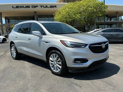 Used 2019 Buick Enclave Essence w/ Trailering Package, 5000 lbs.