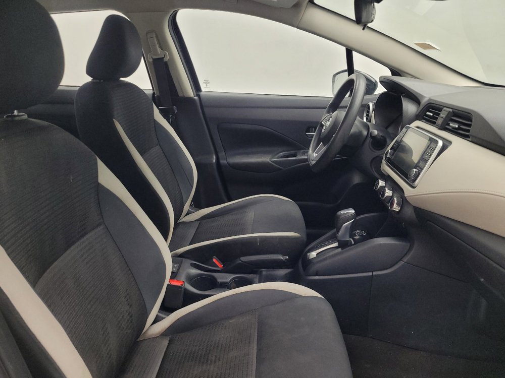 Used 2021 Nissan Versa SV FWD image 21