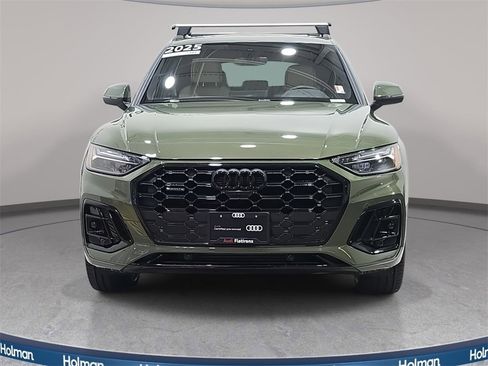 Certified 2025 Audi Q5 2.0T Premium Plus w/ Premium Plus Package image 2