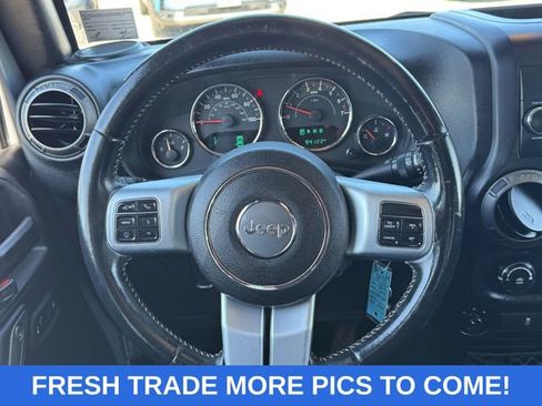 Used 2018 Jeep Wrangler Unlimited Sport AWD/4WD image 19