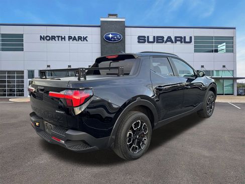 Used 2022 Hyundai Santa Cruz SEL Premium image 3