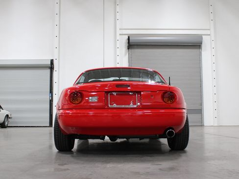 Used 1990 MAZDA MX-5 Miata RWD image 22