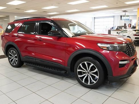 Used 2020 Ford Explorer ST image 14