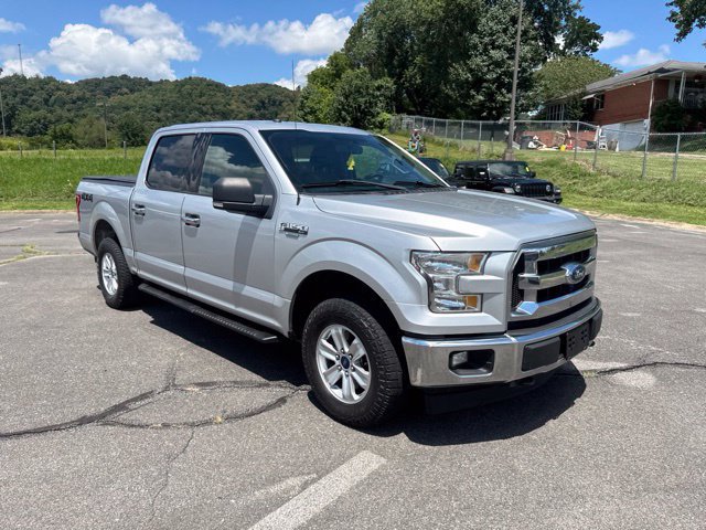 Used 2017 Ford F150 XLT w/ Equipment Group 301A Mid AWD/4WD image 2