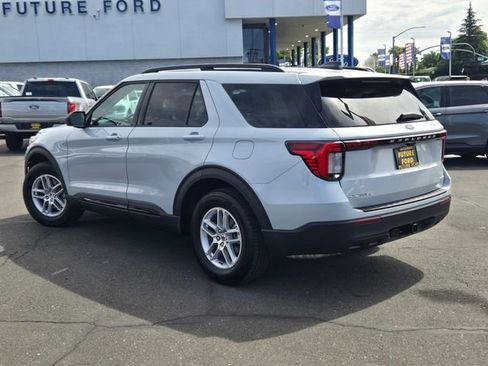 New 2026 Ford Explorer Active AWD/4WD image 6